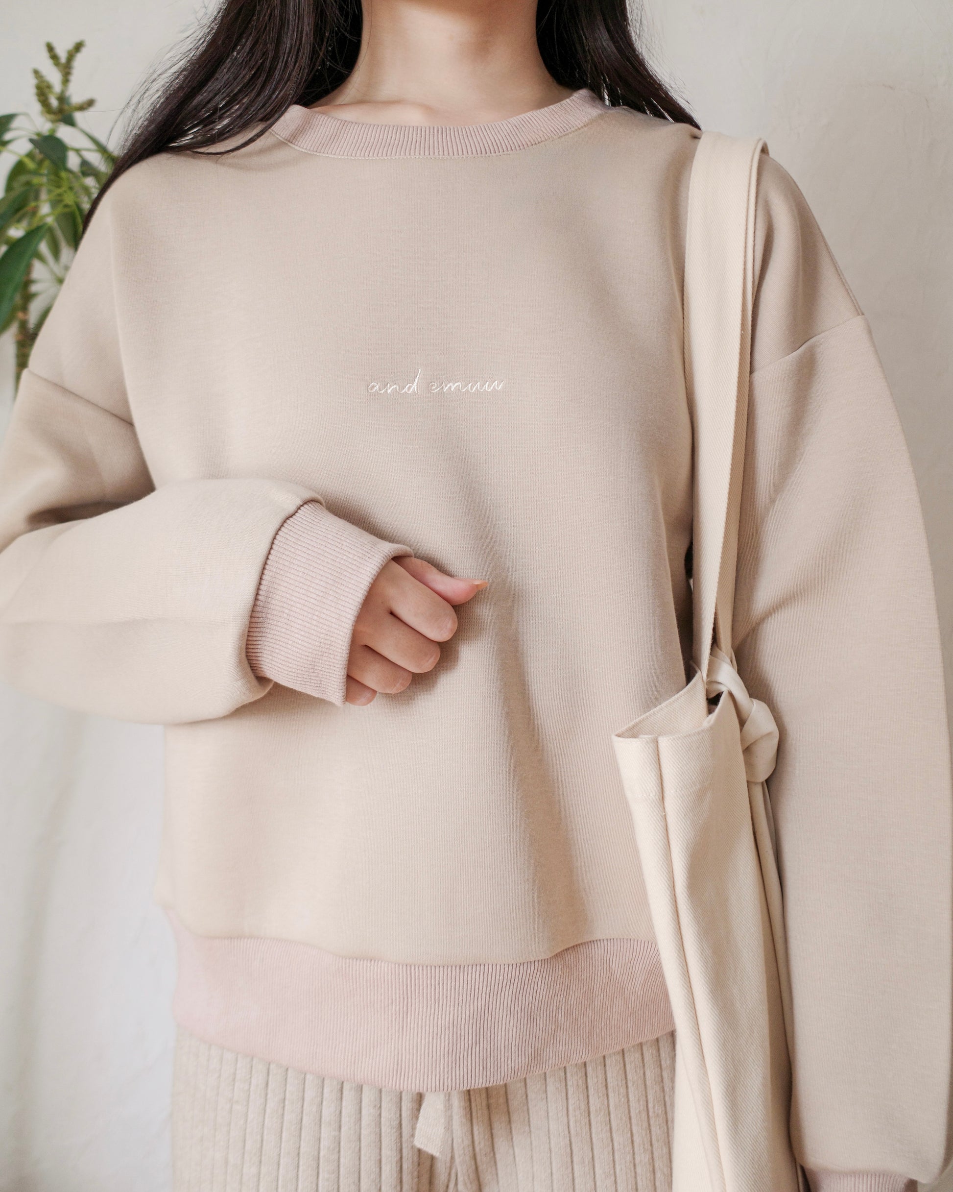 relax fit logo sweatshirt〈12月中旬〜12月下旬お届け〉