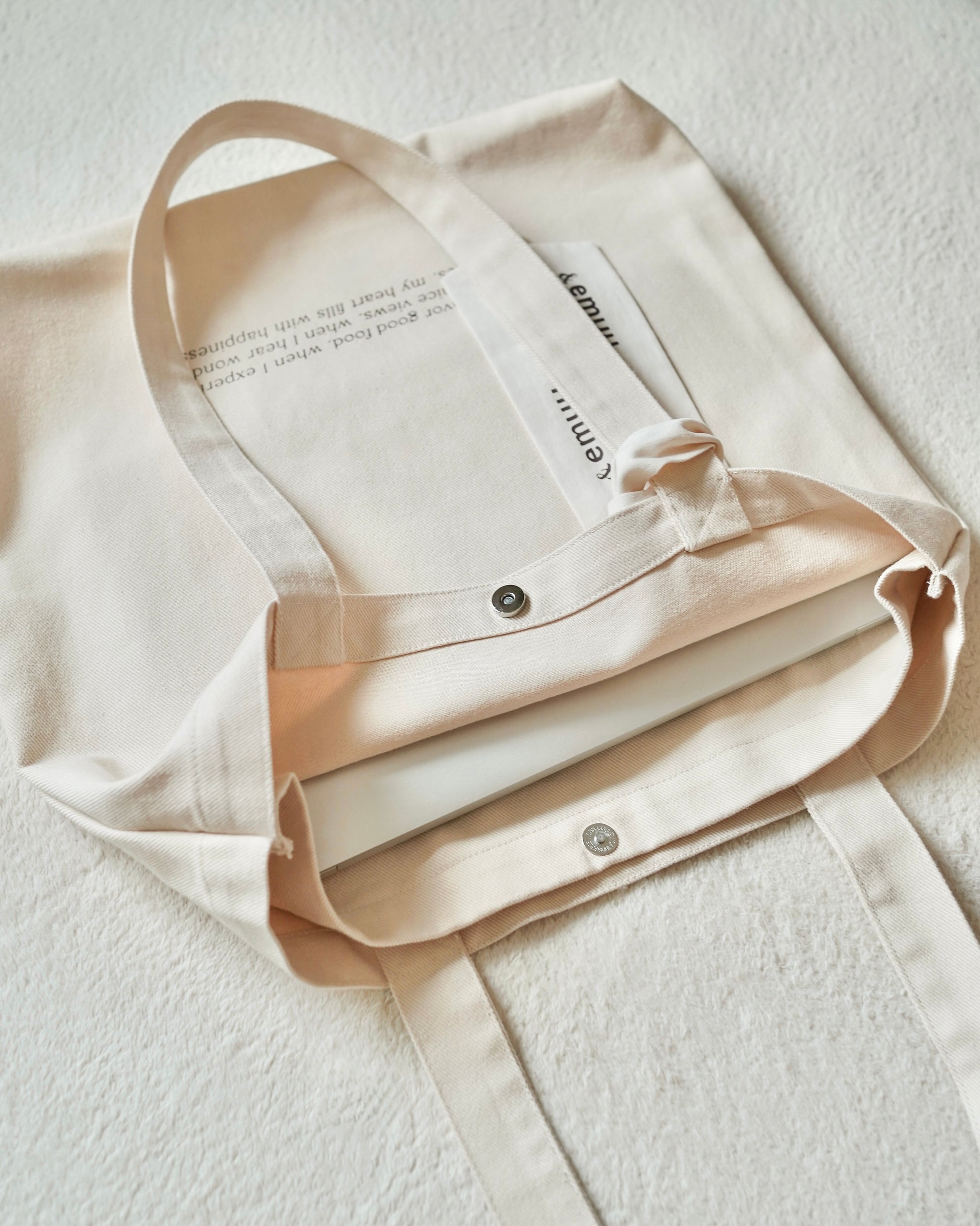 【new color】logo tote bag〈12月中旬〜12月下旬お届け〉