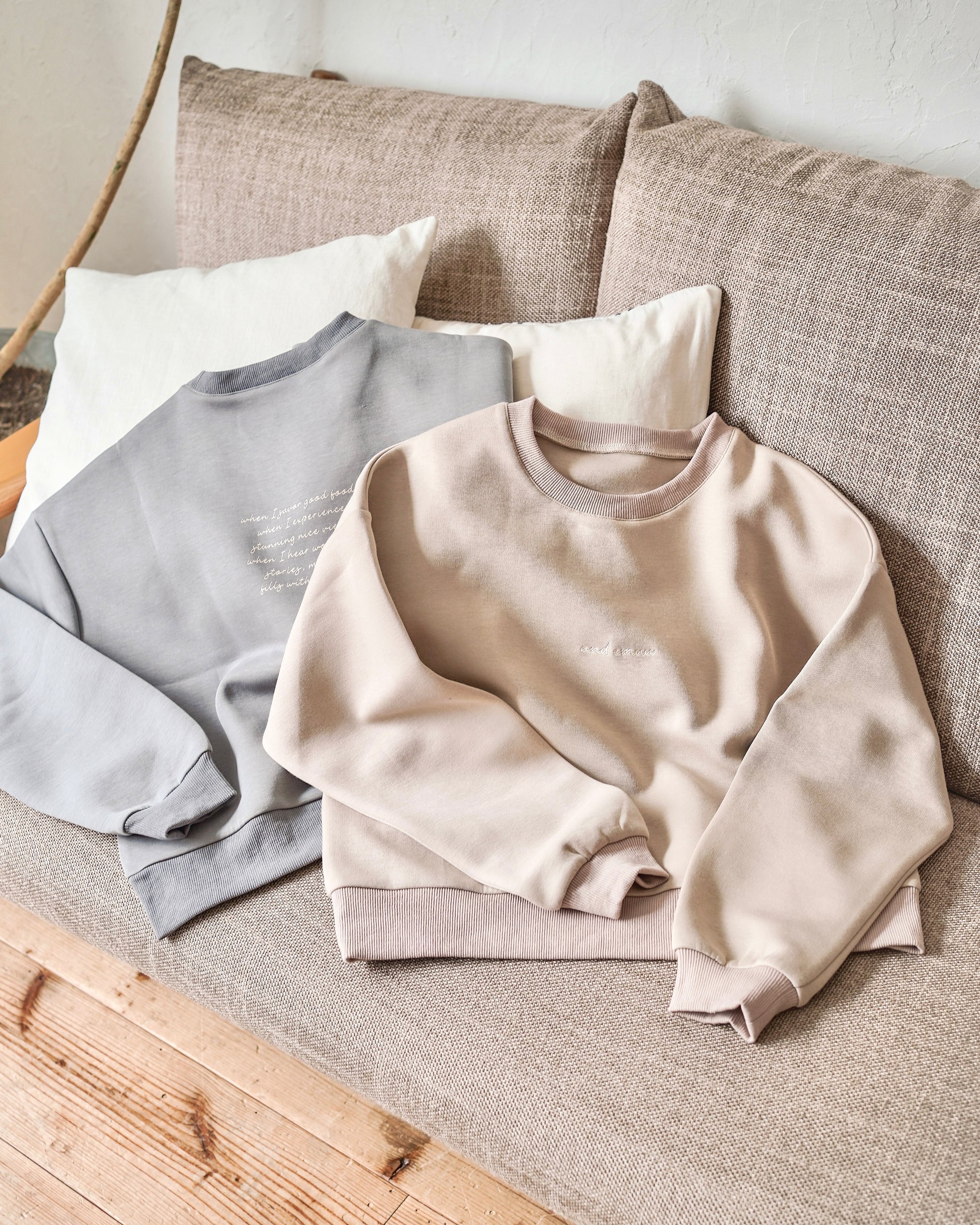 relax fit logo sweatshirt〈12月中旬〜12月下旬お届け〉