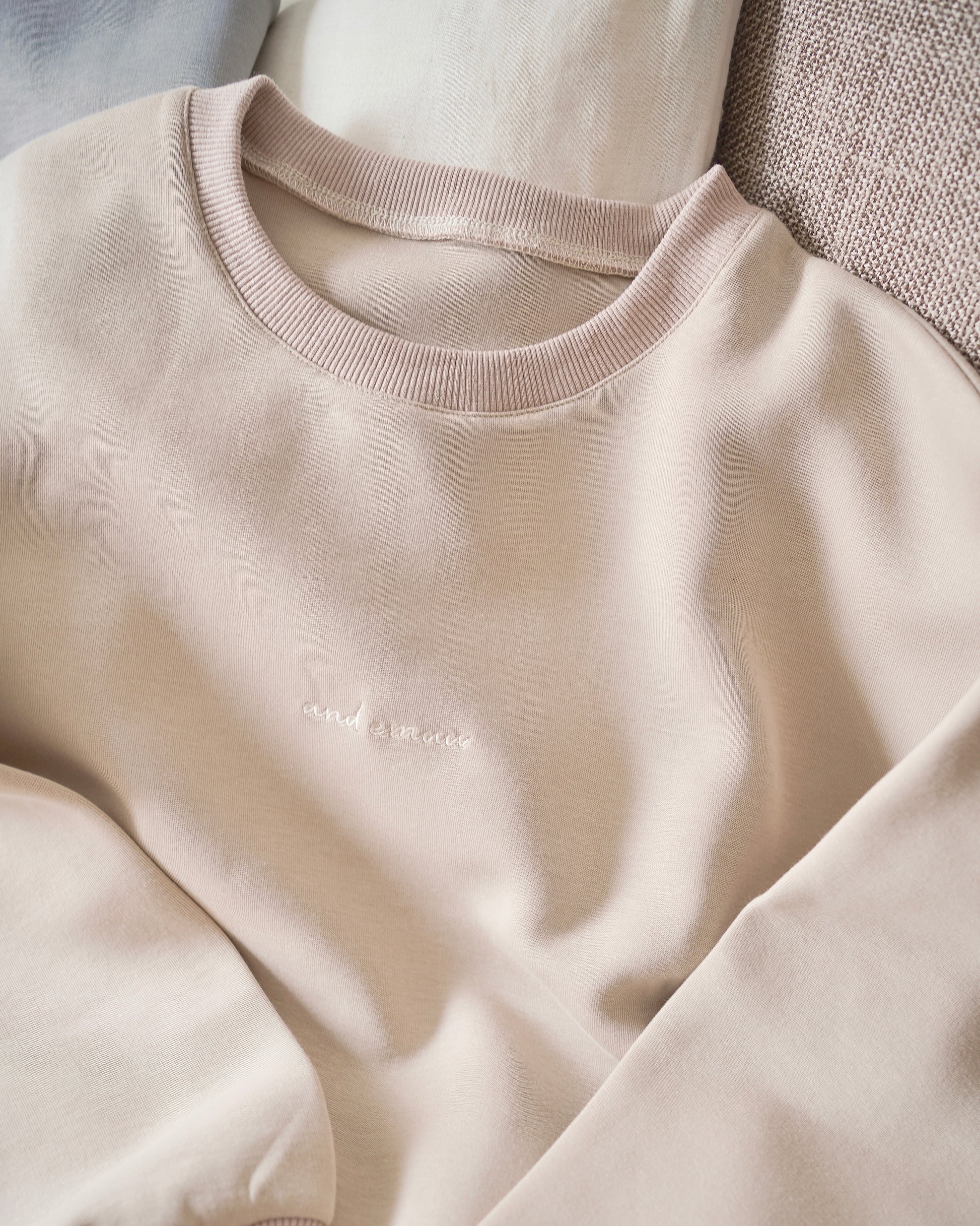 relax fit logo sweatshirt〈12月中旬〜12月下旬お届け〉