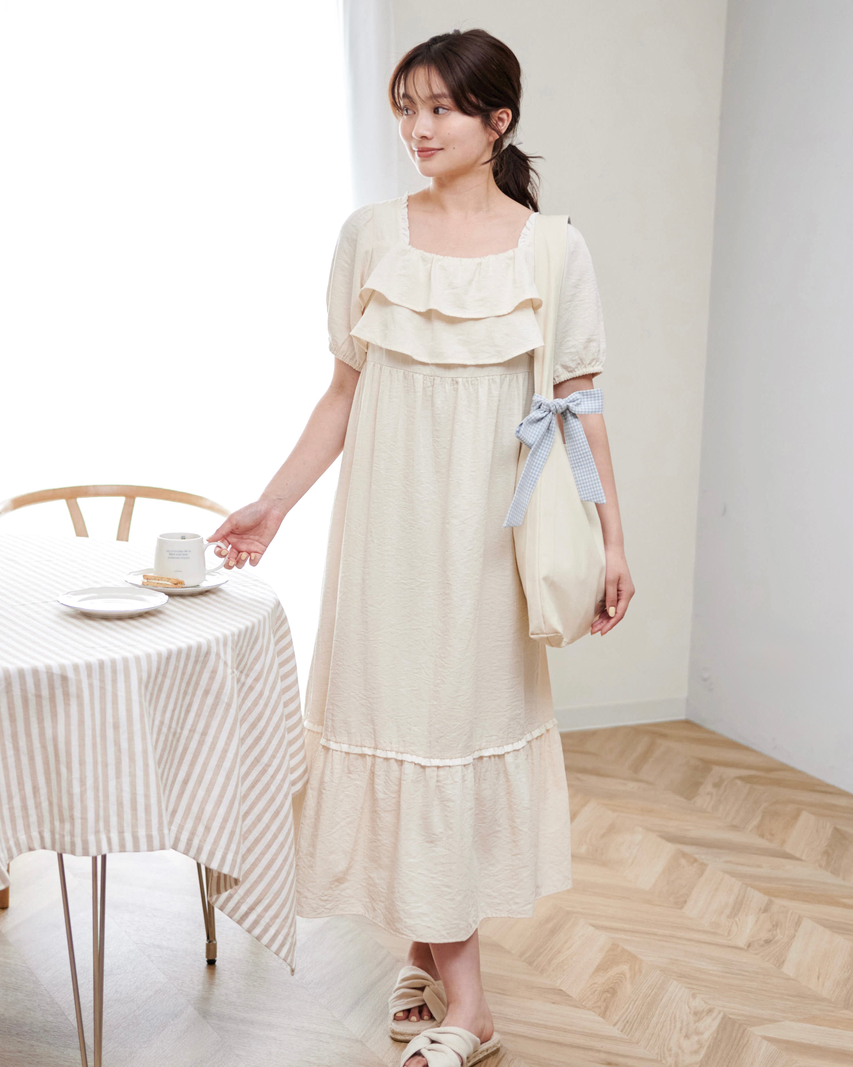 frilled one piece〈8月中旬〜8月下旬お届け〉