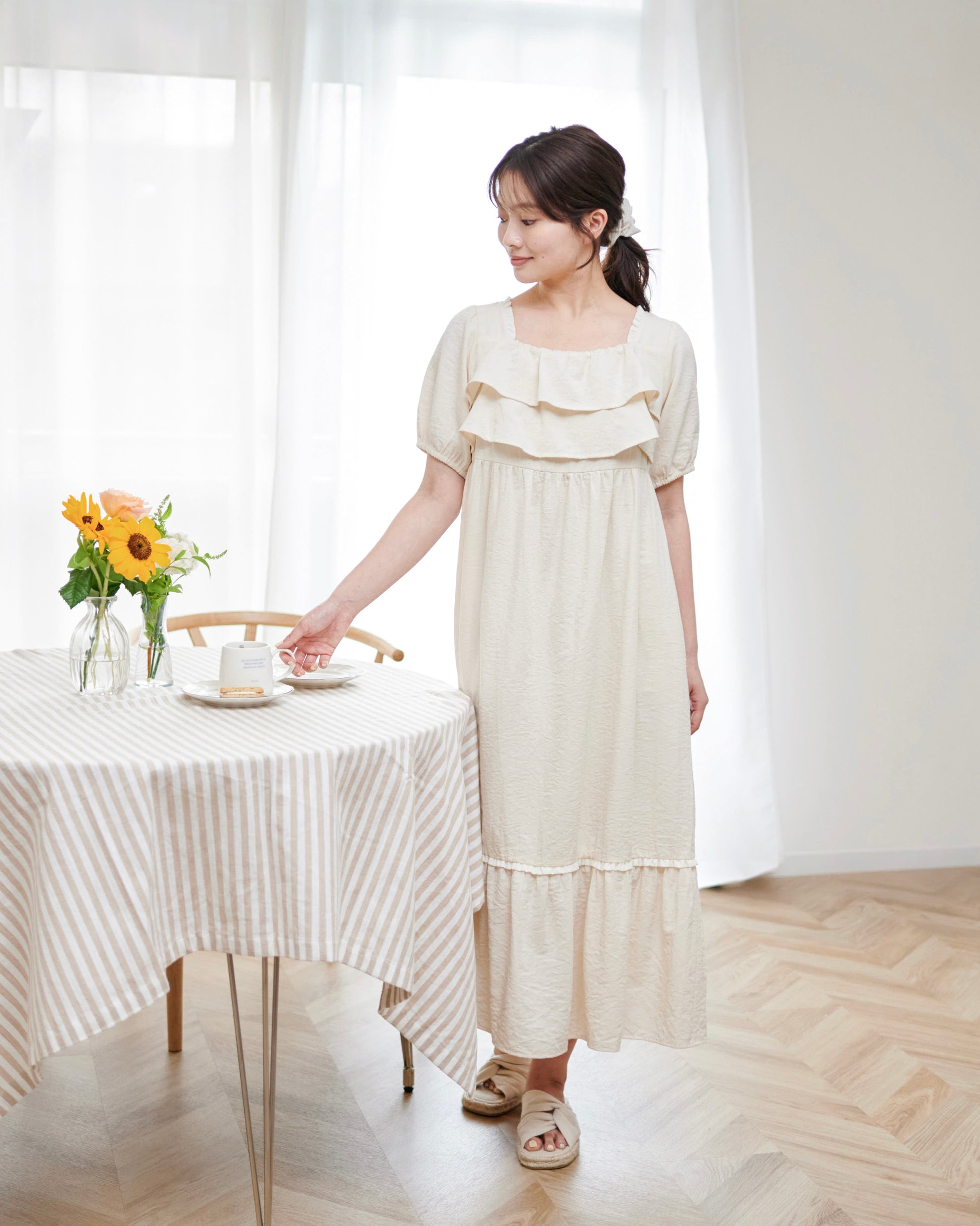 frilled one piece〈8月中旬〜8月下旬お届け〉