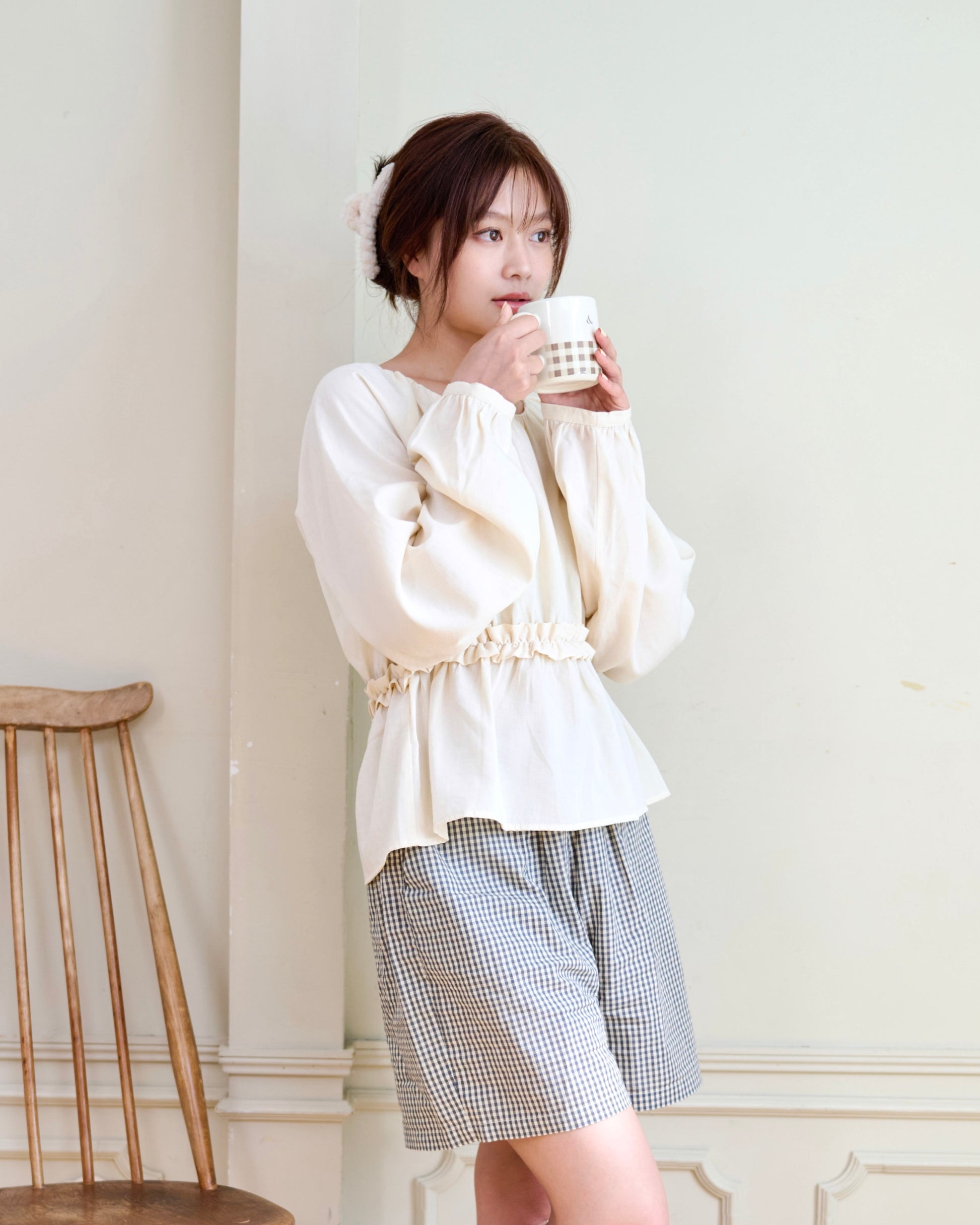 waist frill blouse & checked pants set〈11月下旬〜12月上旬お届け〉