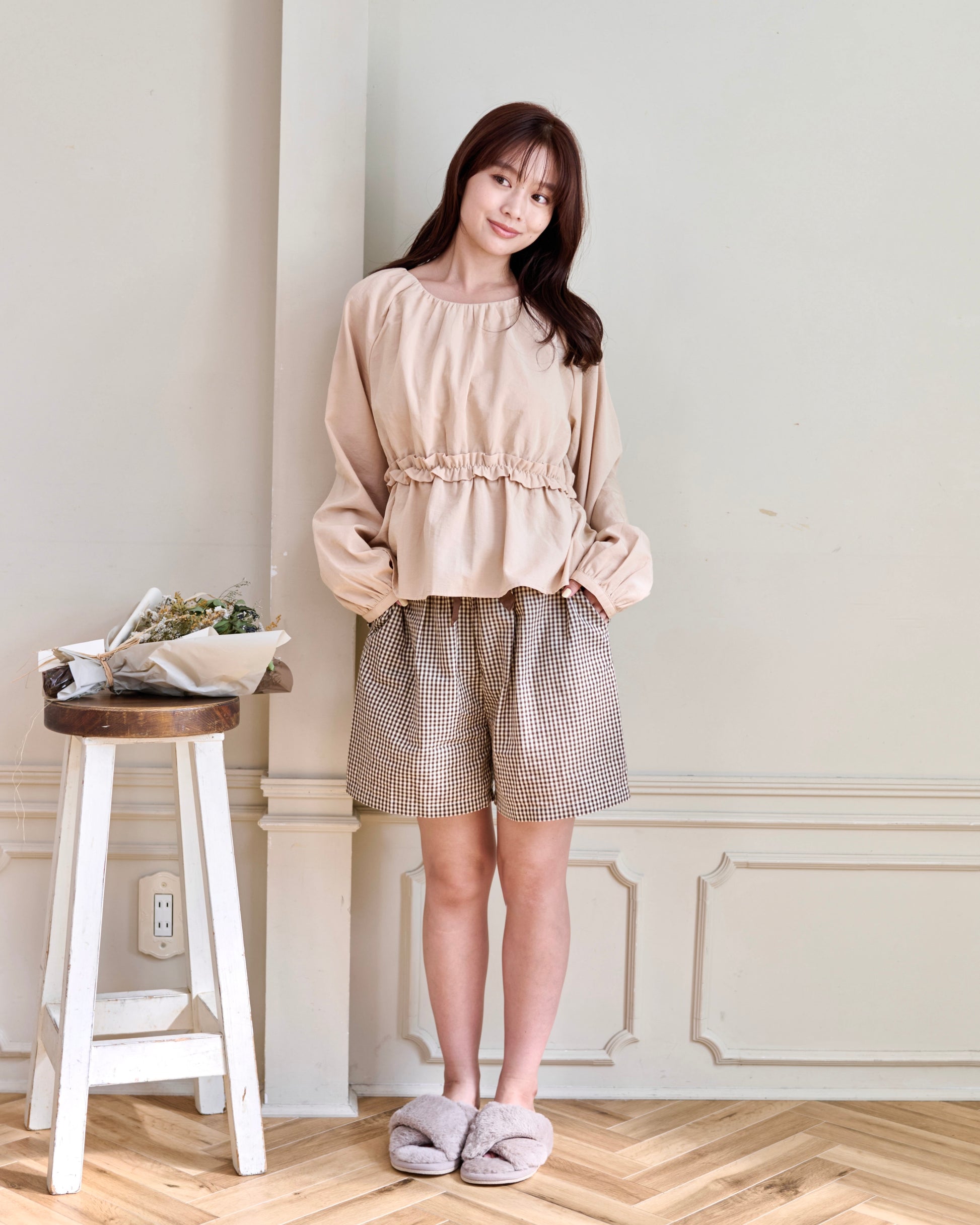 waist frill blouse & checked pants set〈11月下旬〜12月上旬お届け〉