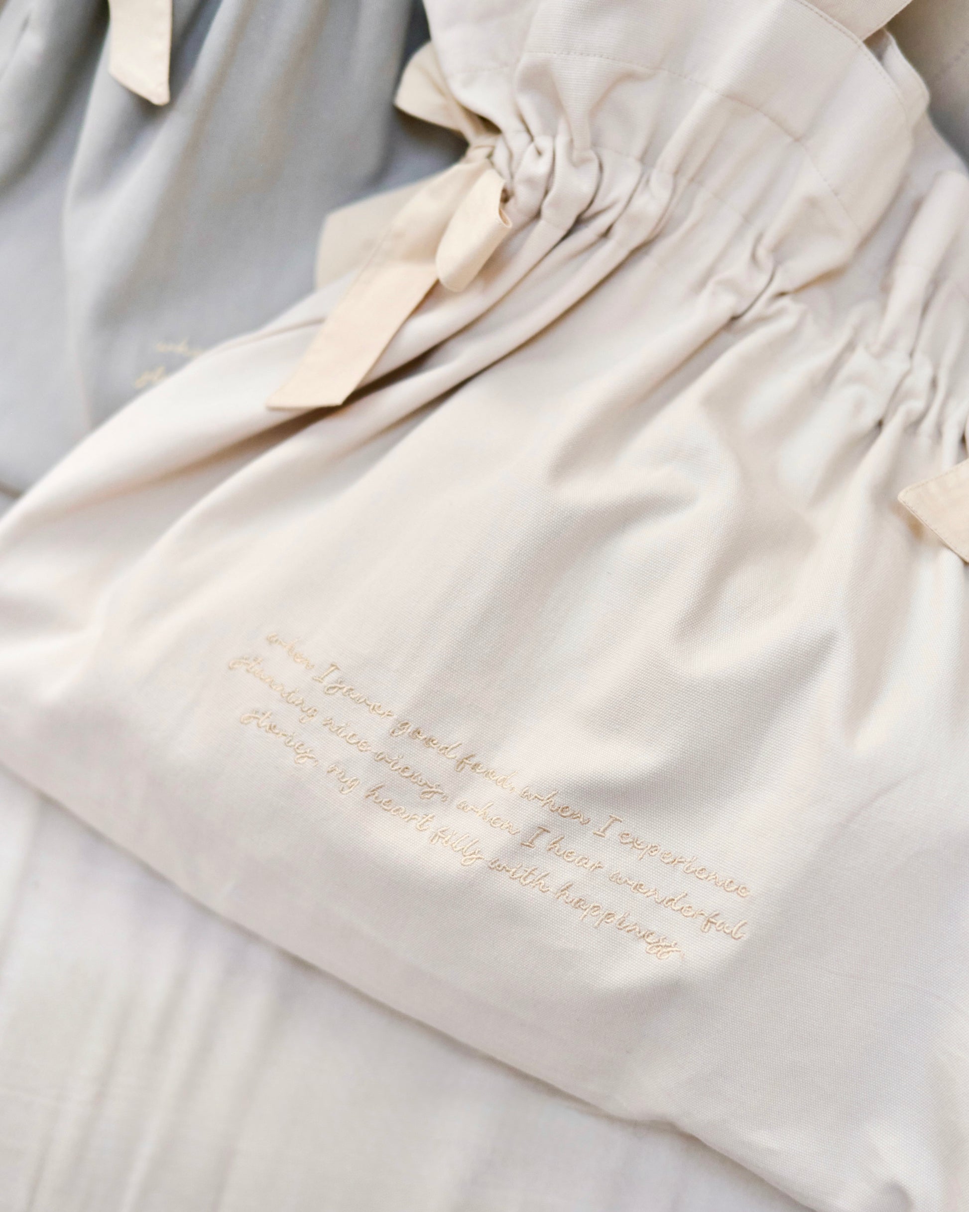 ribbon gather canvas tote bag〈11月中旬〜11月下旬お届け〉