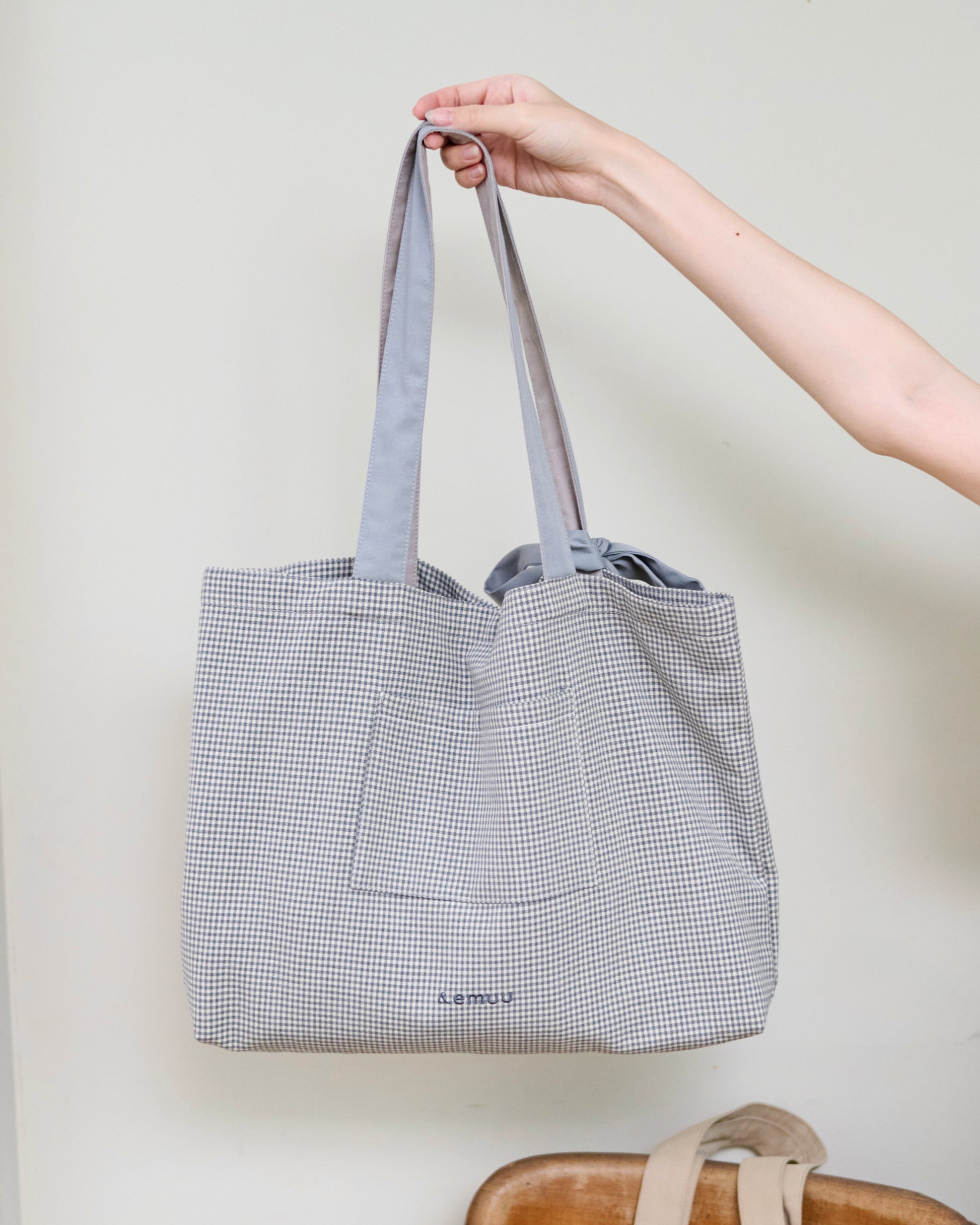 checked fabric wide tote bag〈12月上旬〜12月中旬お届け〉