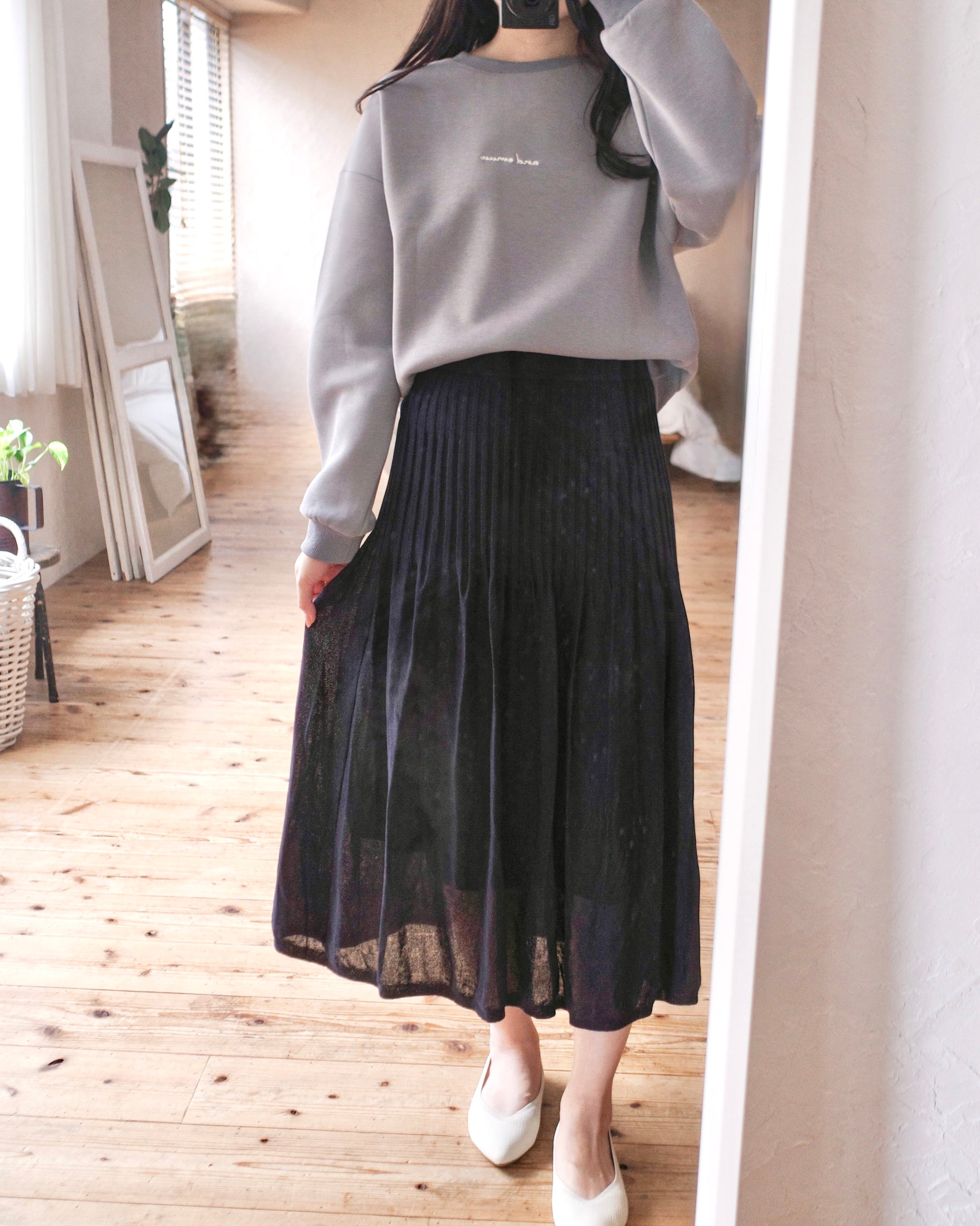 relax fit logo sweatshirt〈12月中旬〜12月下旬お届け〉