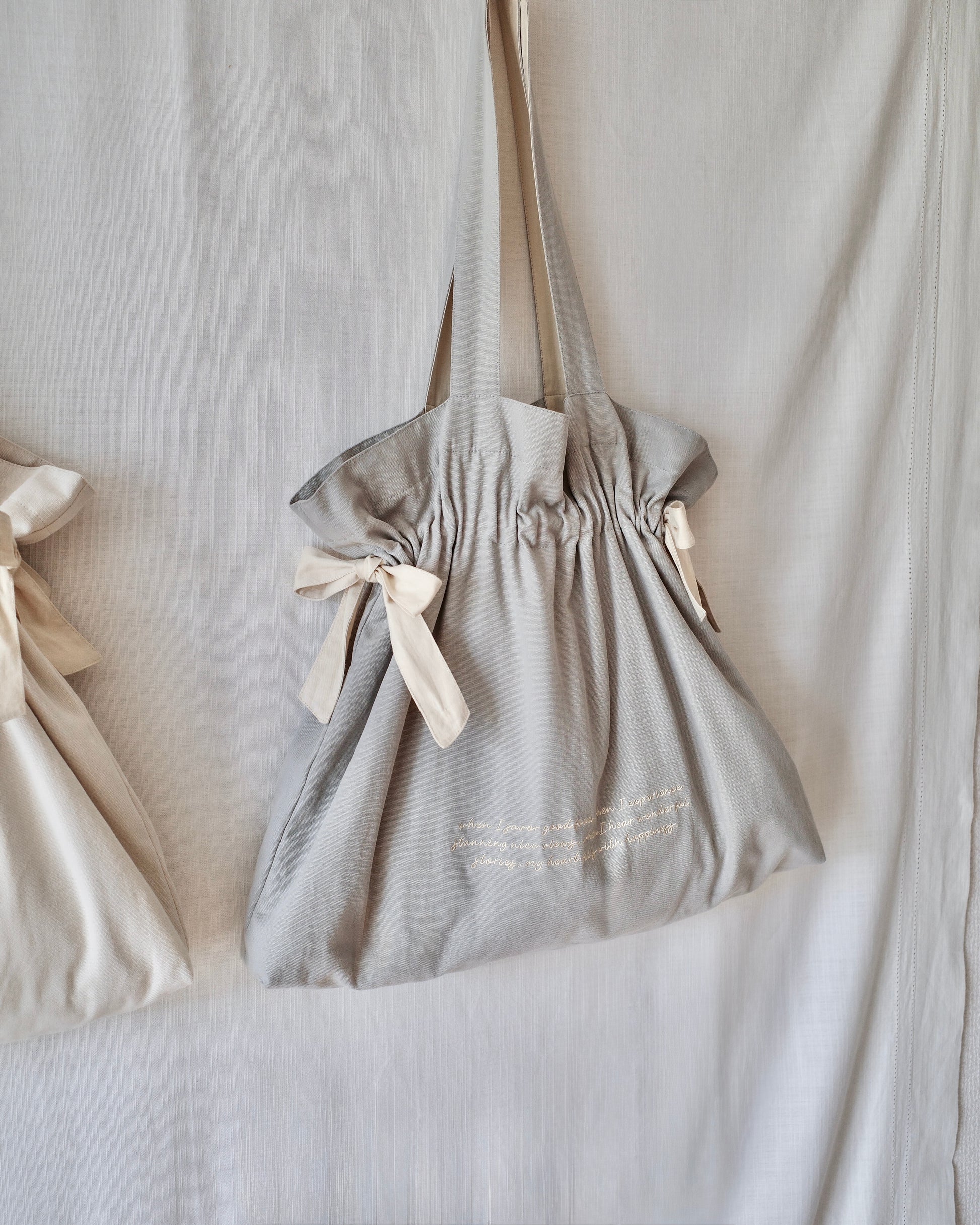 ribbon gather canvas tote bag〈11月中旬〜11月下旬お届け〉