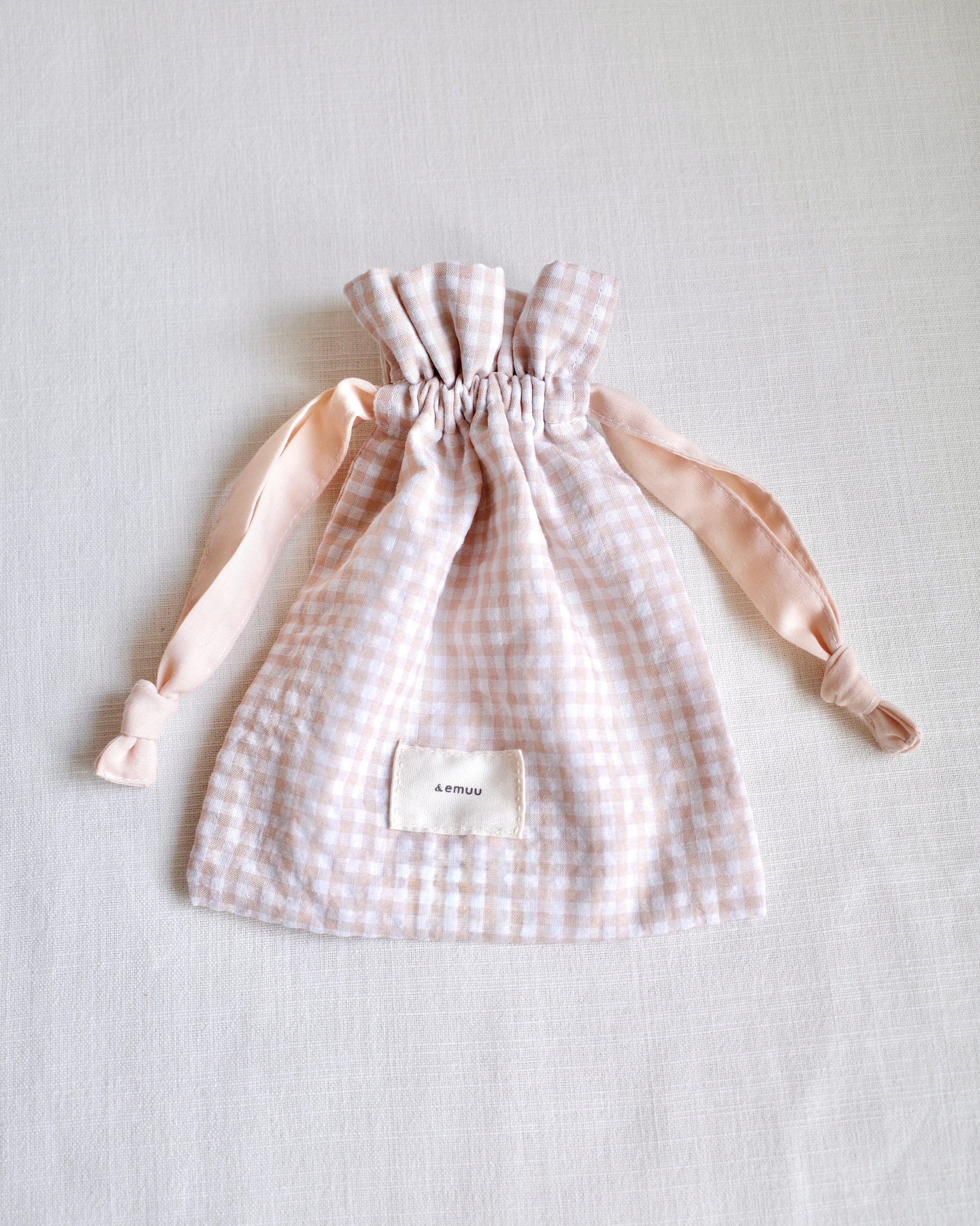checked fabric pouch〈10月上旬〜10月中旬お届け〉